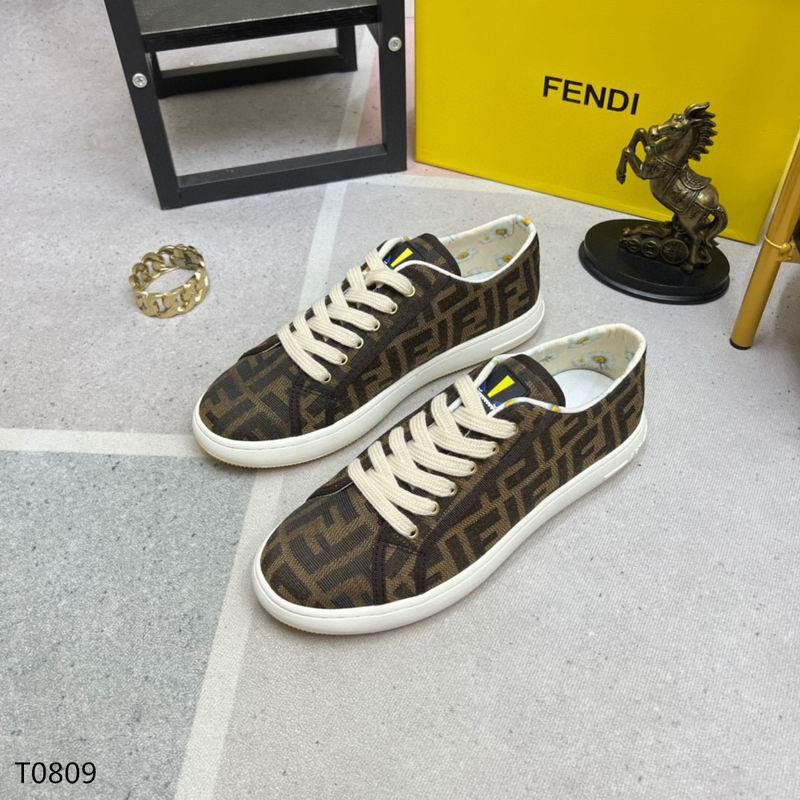 Fendi Men's Shoes 450